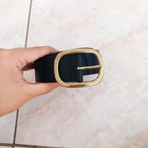 Top shop black/ gold belt xs/s